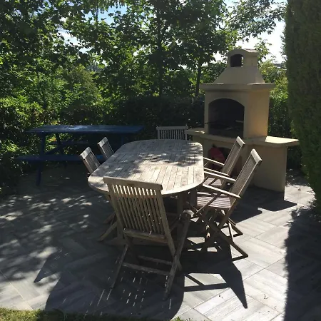 Maison Conviviale Dans Un Cadre Unique *