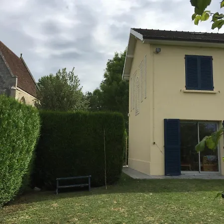 Maison Conviviale Dans Un Cadre Unique *